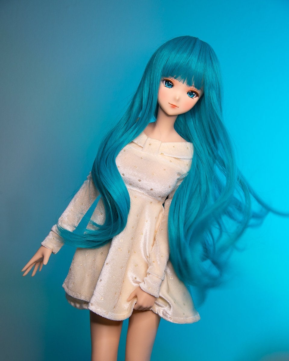 Custom doll Wig for Smart Dolls- Heat Safe - Tangle Resistant- 8.5" head size of Bjd, SD, Dollfie Dream dolls Teal Bangs