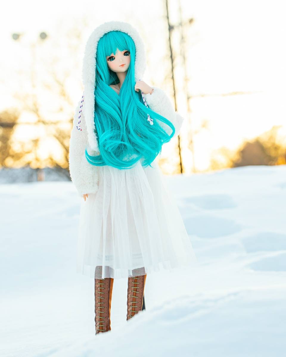 Custom doll Wig for Smart Dolls- Heat Safe - Tangle Resistant- 8.5" head size of Bjd, SD, Dollfie Dream dolls Teal Bangs