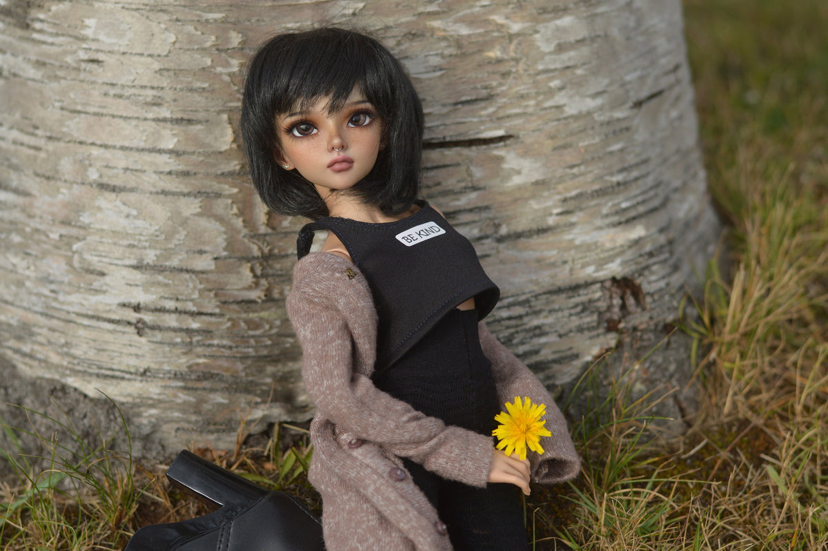 Custom doll Wig for Minifee 1/4 Bjd Dolls- "TAN CAPS" 6-7" head size of Bjd, msd, Boneka ,Fairyland Minifee dolls Bob Black Zazou