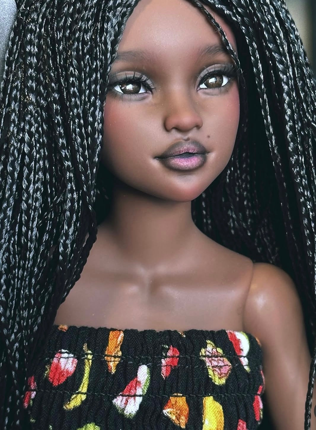 Zazou classic and vegan mohair Minifee 6-7" wigs