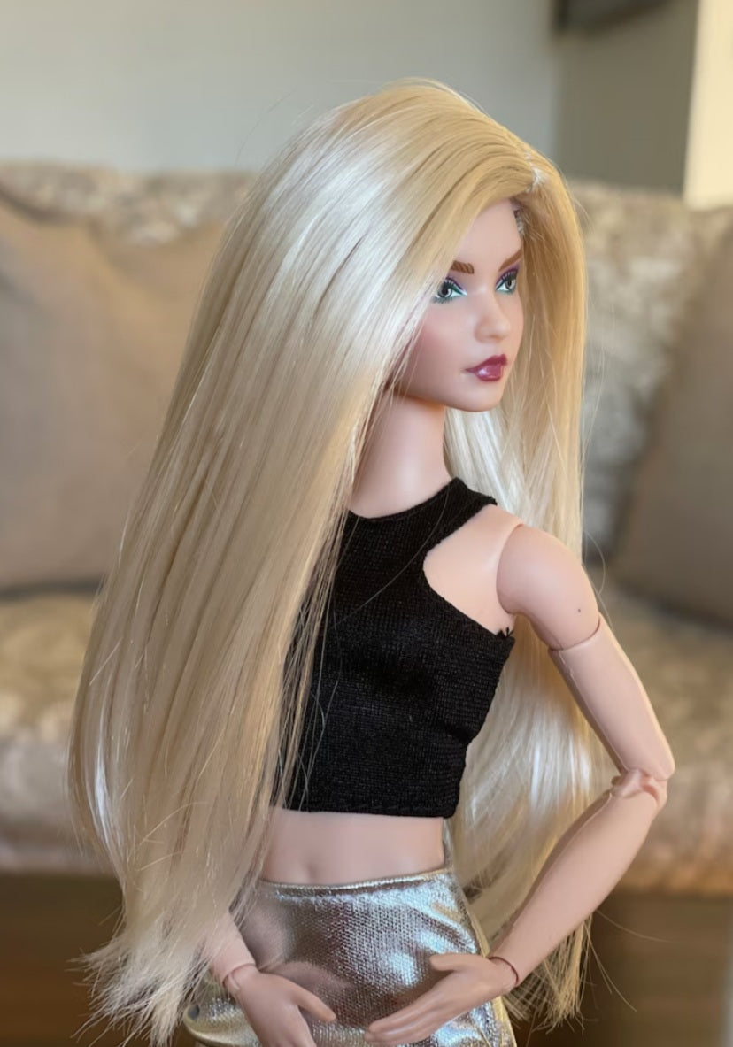 Barb Girl Vegan Mohair Wig for 1/6 Fashion Dolls, 3-4" Head
