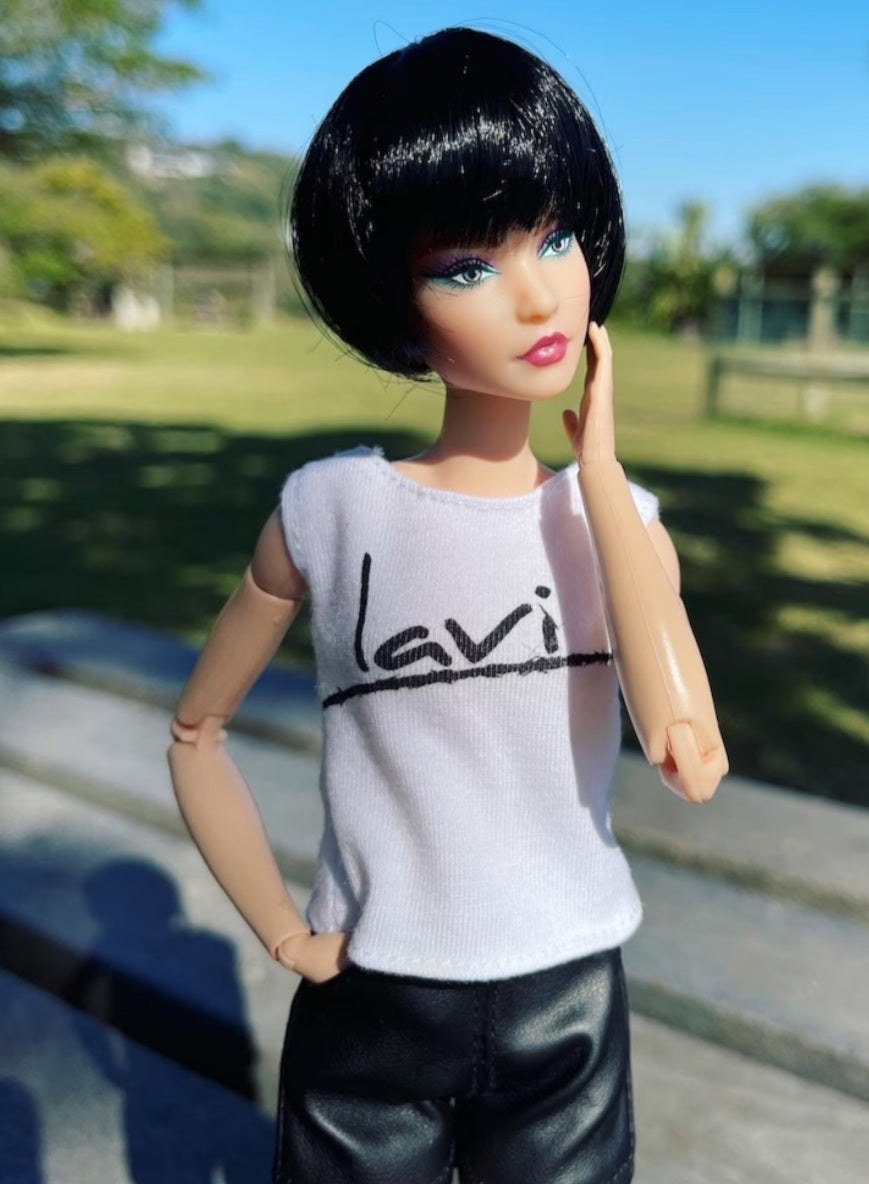 Nyx Vegan Mohair Wig for 1/6 Fashion Dolls, 3-4" Head