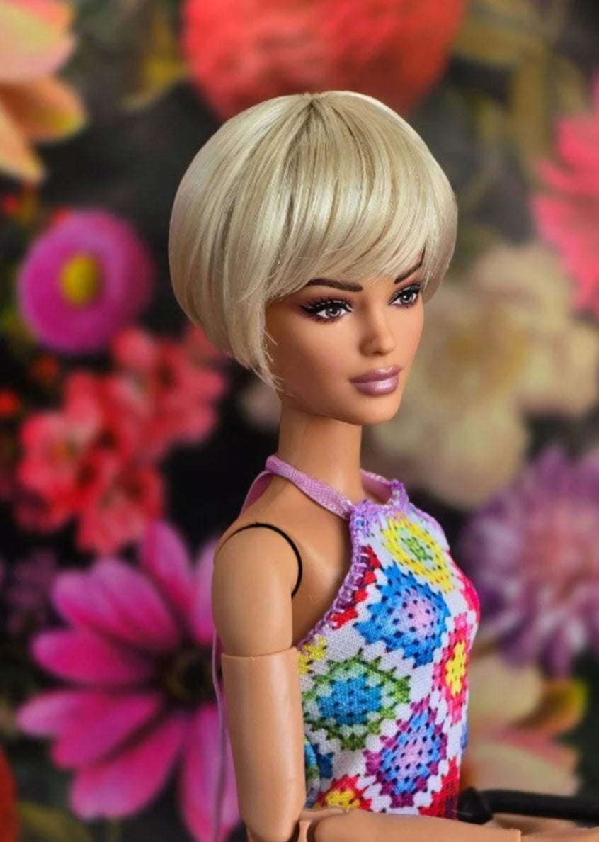 Timid Blonde Vegan Mohair Wig for 1/6 Fashion Dolls, 3-4" Head