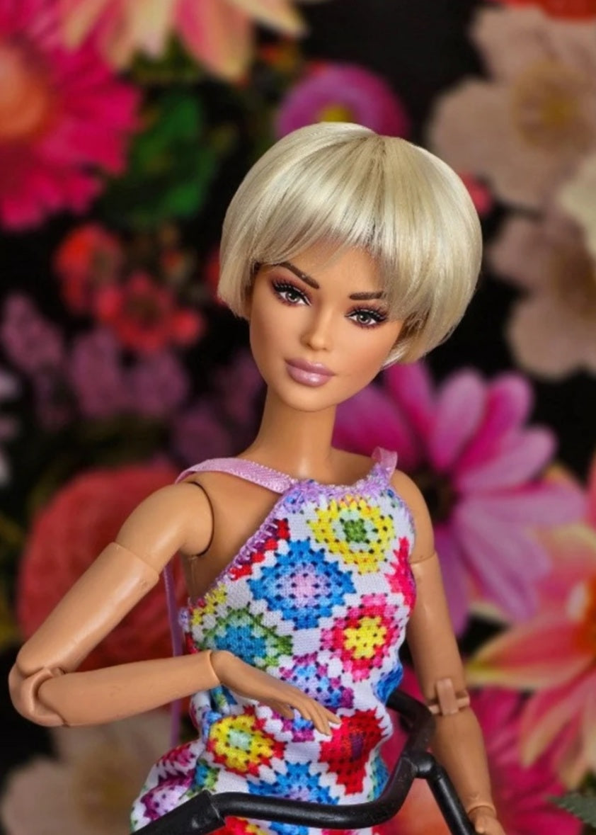 Timid Blonde Vegan Mohair Wig for 1/6 Fashion Dolls, 3-4" Head