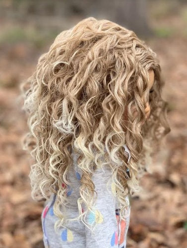 Zazou Custom doll wig for 18" American girl  Dolls - Heat Safe - Tangle Resistant - fits 10-11" head size of 18" dolls OG Blythe BJD Gotz