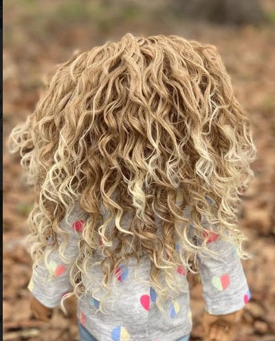 Zazou Custom doll wig for 18" American girl  Dolls - Heat Safe - Tangle Resistant - fits 10-11" head size of 18" dolls OG Blythe BJD Gotz