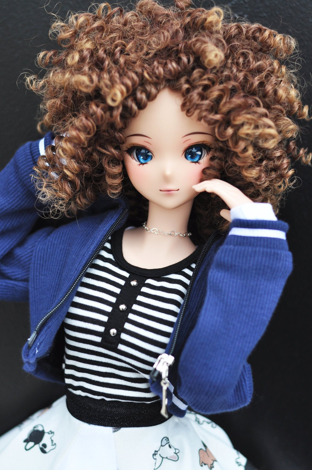 PREORDER Custom doll WIG for Smart Dolls- Heat Safe - Tangle Resistant- 8.5" head size of Bjd, SD, Dollfie Dream dolls