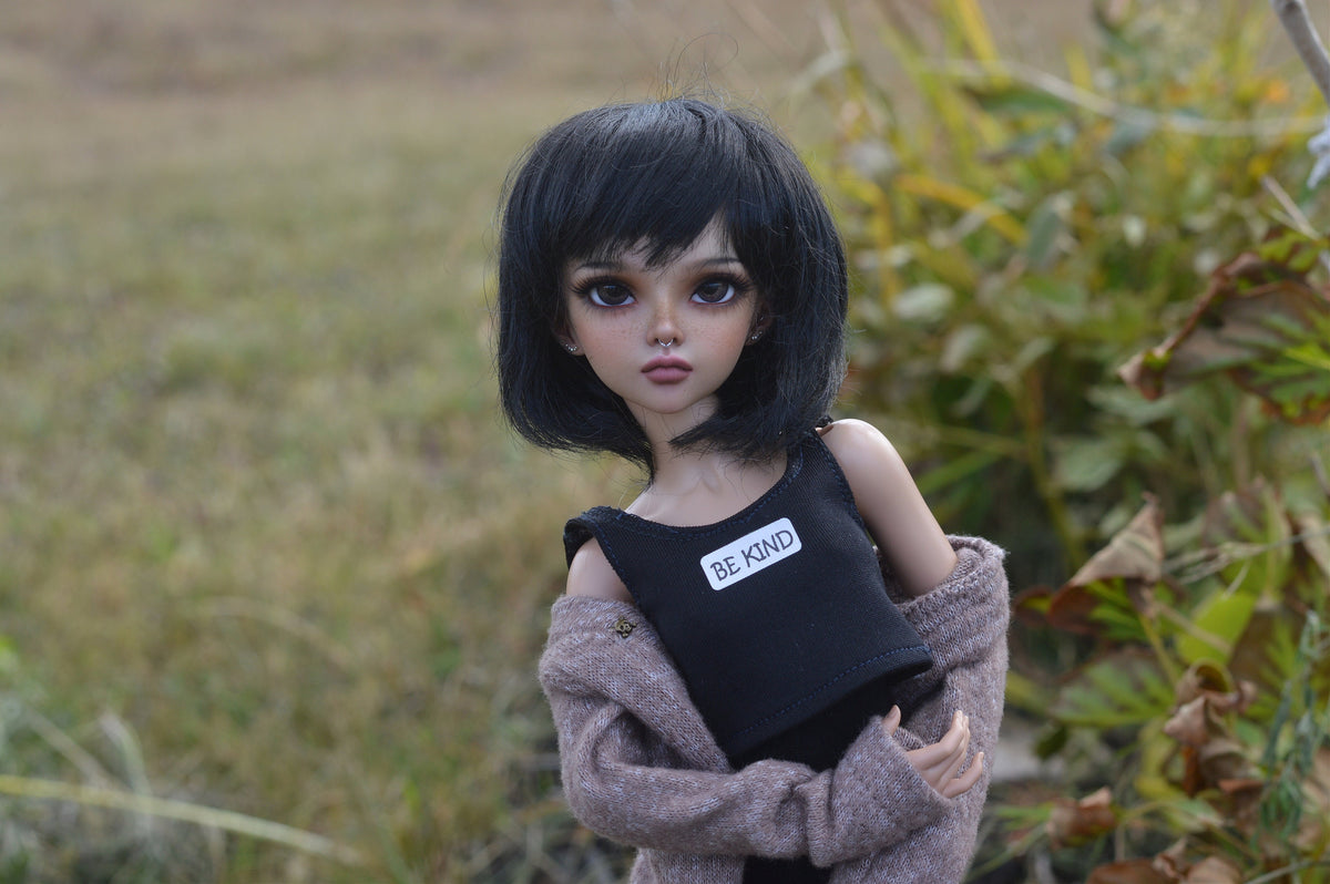Custom doll Wig for Minifee 1/4 Bjd Dolls- "TAN CAPS" 6-7" head size of Bjd, msd, Boneka ,Fairyland Minifee dolls Bob Black Zazou