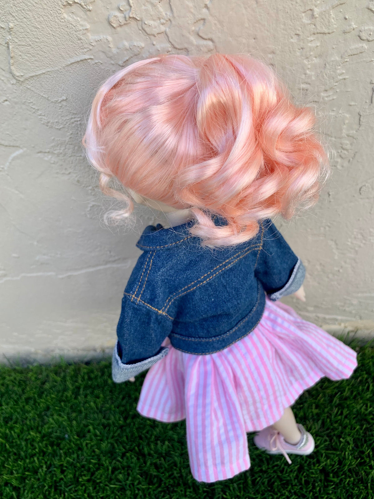 Exclusive Vegan Mohair Custom doll WIG fits 8-9" head size Kaye Wiggs, RRFF, Meadowdolls Dumplings , bjd, "Stretch Fit" PREorder
