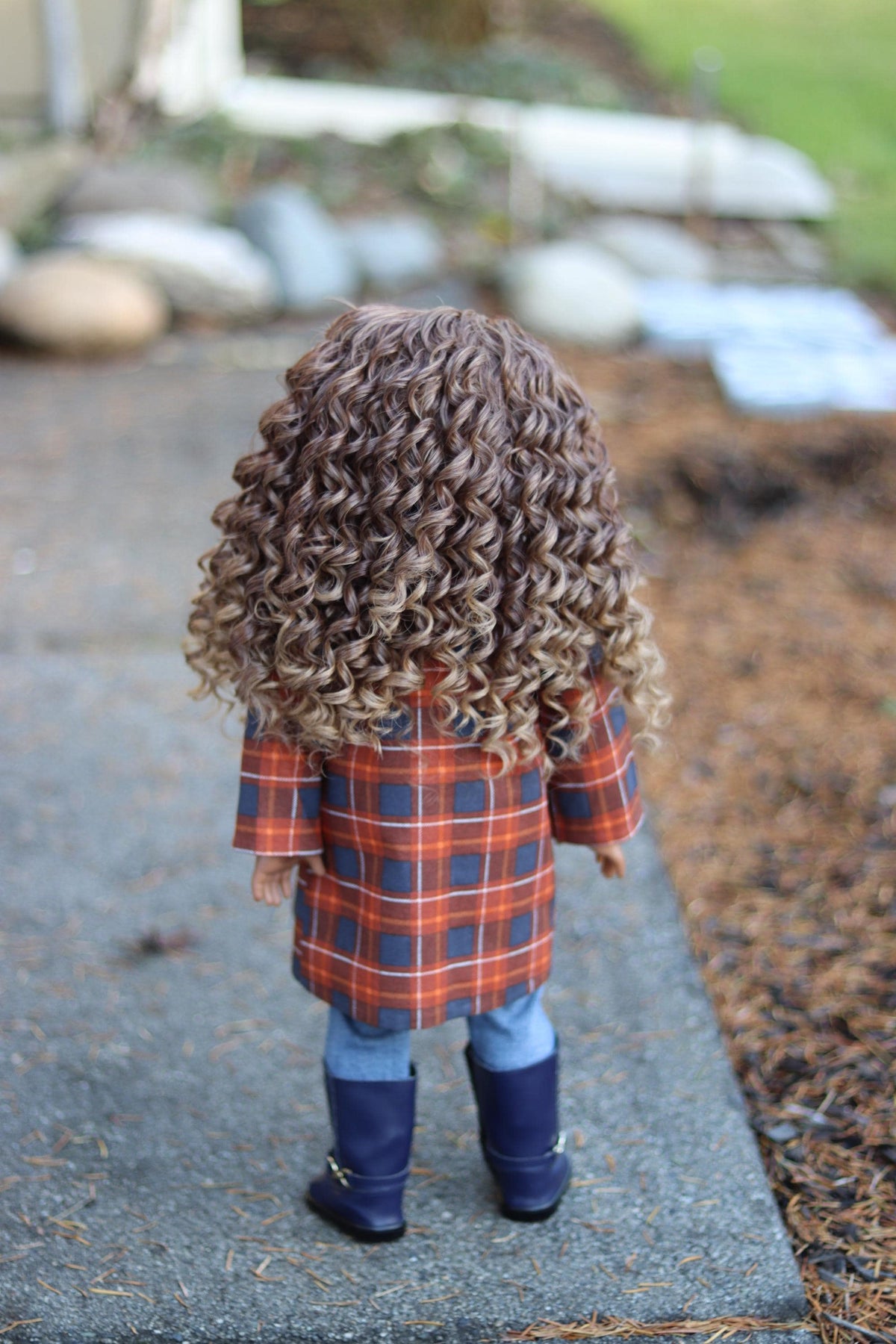 PREORDER Custom  doll wig  18" American Doll- Heat Safe - Tangle Resistant-fits 11" head size of 18" dolls OG  BJD Gotz caramel ombre Zazou