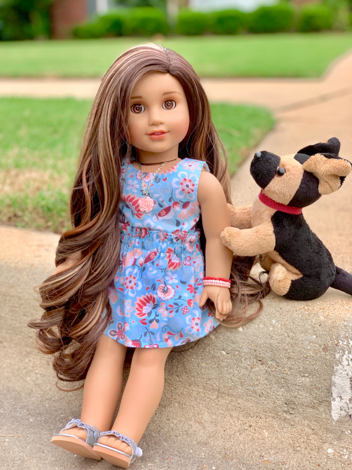Zazou Dolls Exclusive WIG  Golden Sunset for 18 Inch dolls such as  OG & American Girl