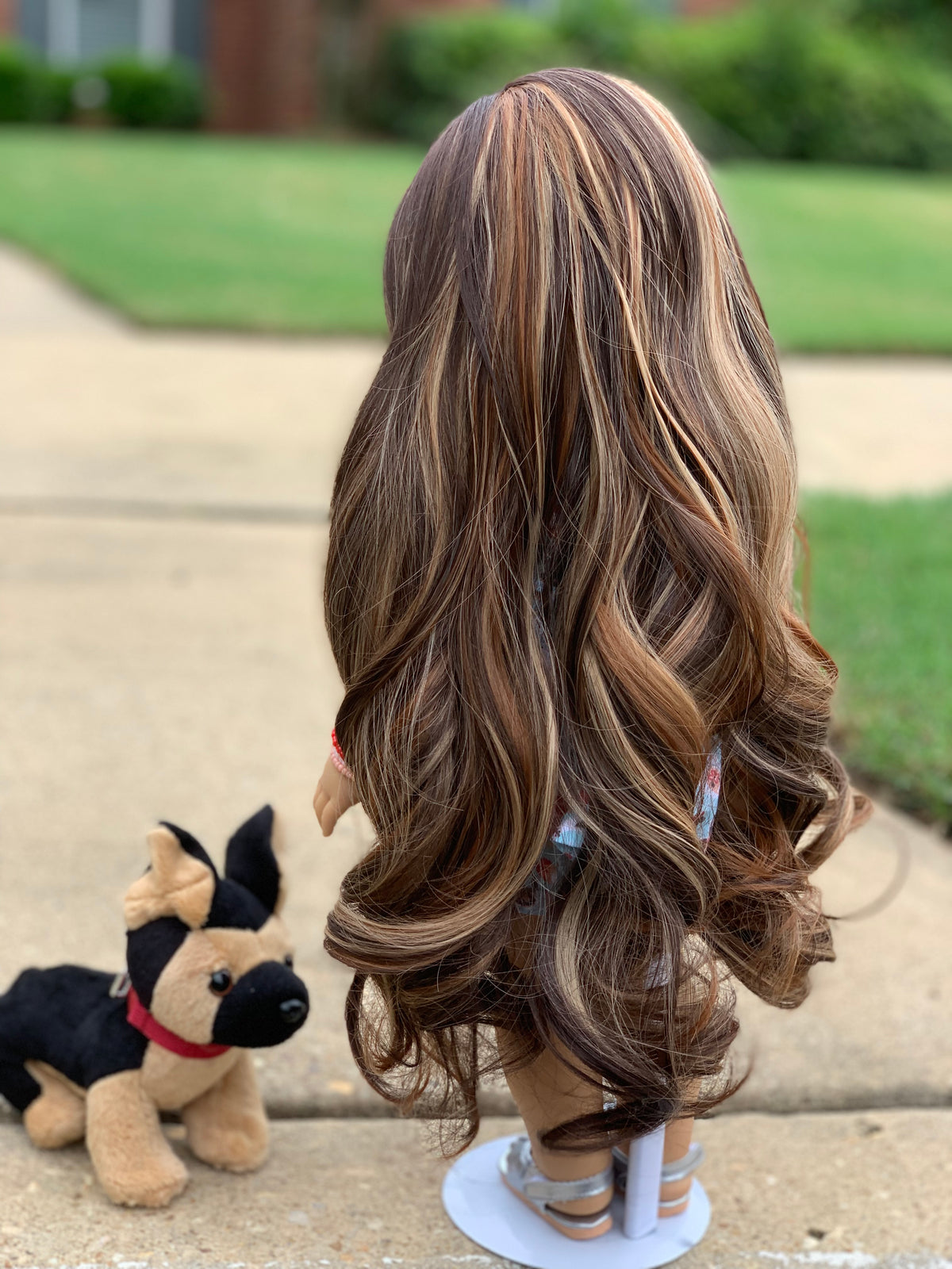 Zazou Dolls Exclusive WIG  Golden Sunset for 18 Inch dolls such as  OG & American Girl