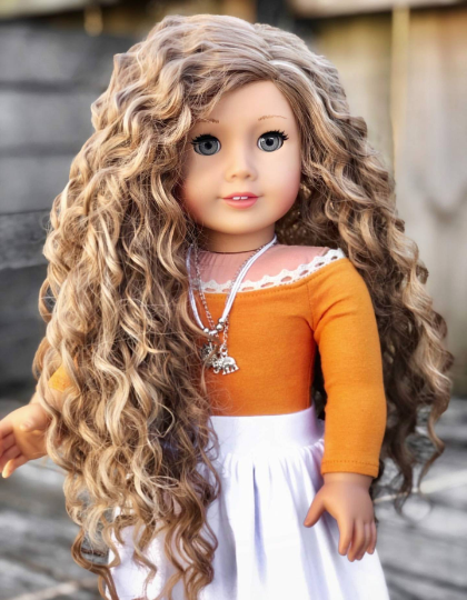 Zazou Dolls Exclusive WIG  Sandy Blonde Waves for 18 Inch dolls such as American Girl