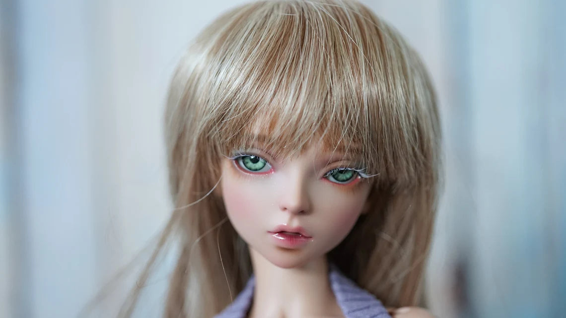 Custom doll Wig for Minifee 1/4 BJD Dolls- "TAN CAPS" 6-7" head size of Bjd, msd, Boneka ,Fairyland Minifee dolls light brown bangs