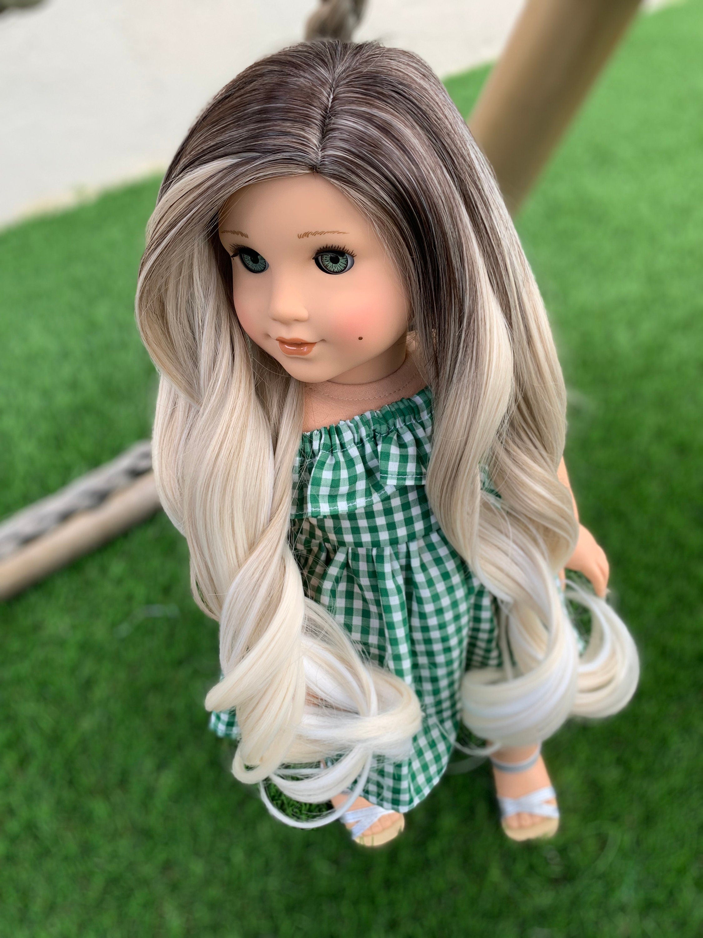 Custom doll wig for 18" American Girl Dolls - Heat Safe - Tangle Resistant - fits 10-11" head size of 18" dolls OG Blythe BJD Gotz Ombre