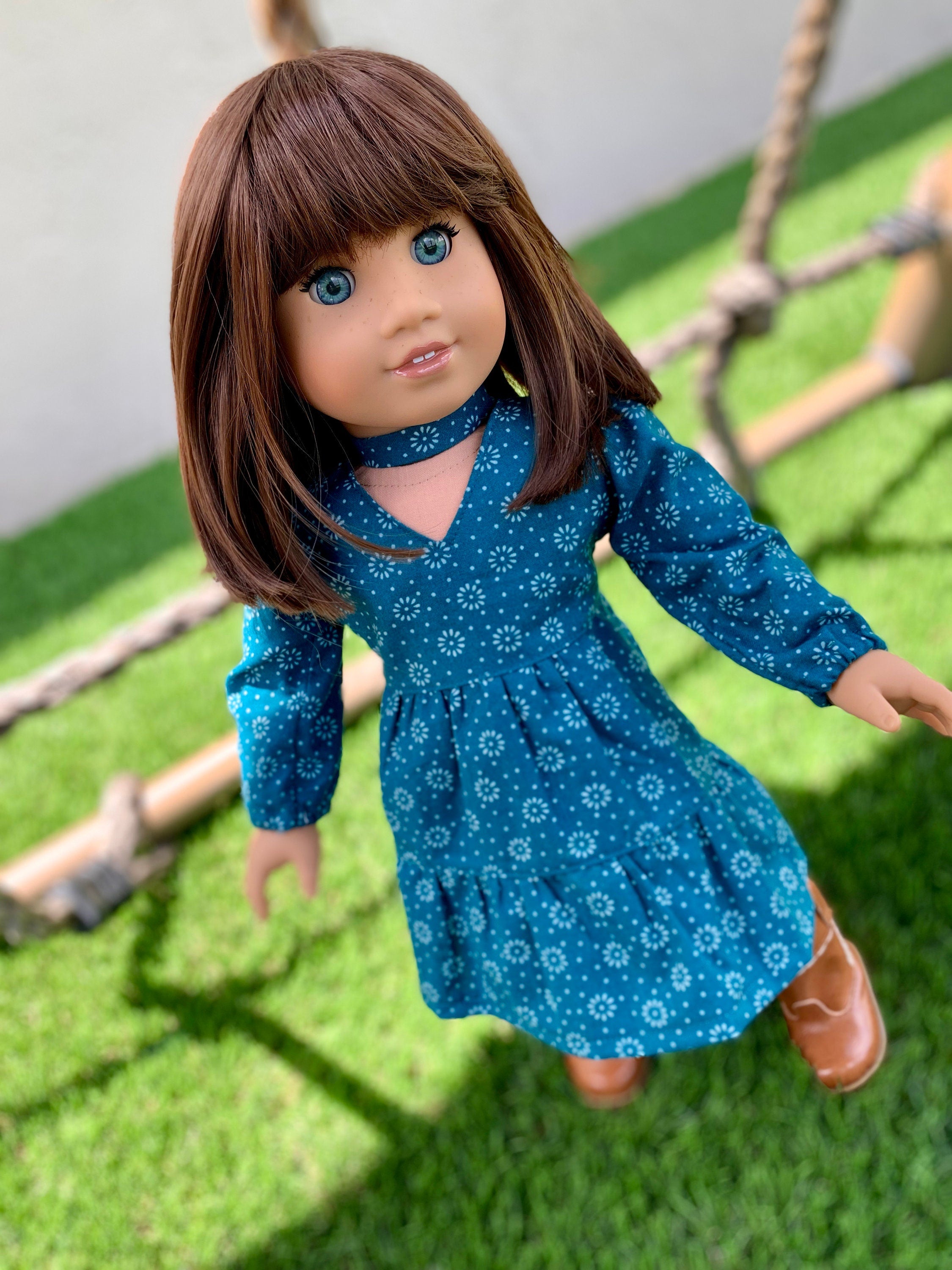 Custom doll wig for 18" American Girl Dolls -Heat & Tangle Resistant - fits 10-11" size of 18" dolls OG Blythe BJD Gotz dark brown bangs