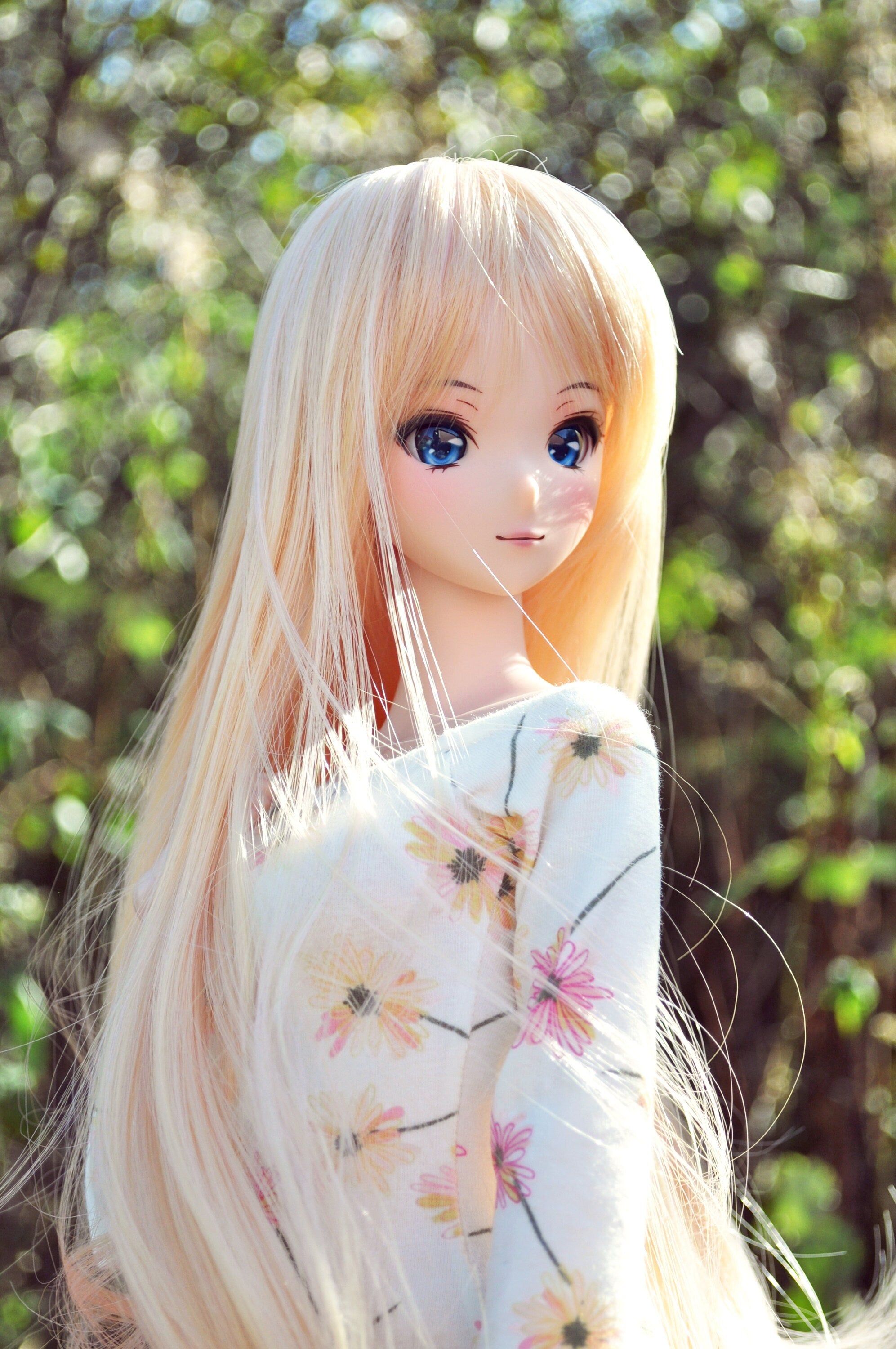 Custom doll WIG for Smart Dolls- Heat Safe - Tangle Resistant- 8.5" head size of Bjd, Sd, Dollfie Dream dolls  "TAN CAPS" Blonde Limited