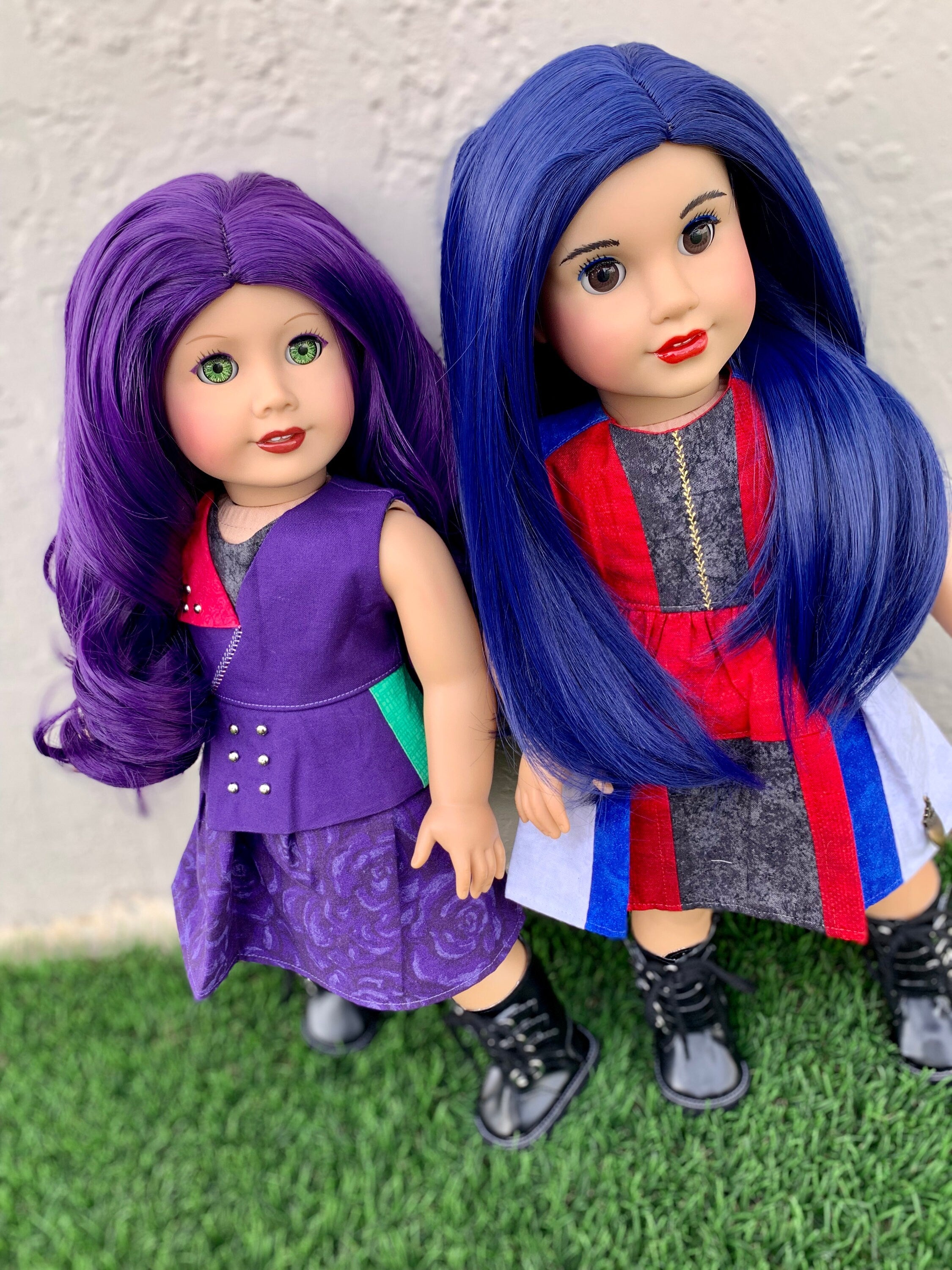 Custom doll wig for 18" American Girl Dolls - Heat Safe - Tangle Resistant - fits 10-11" head size of 18" dolls OG Blythe BJD Gotz Blue Evie