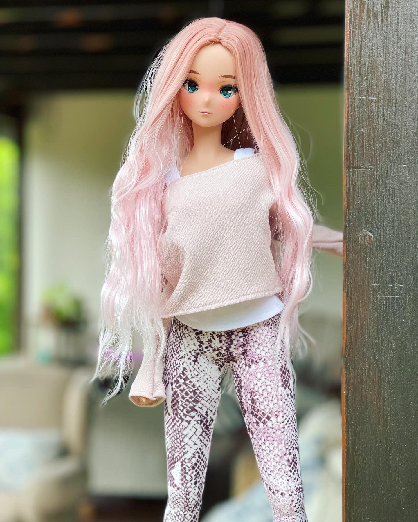 Custom doll Wig for Smart Dolls- Heat Safe - Tangle Resistant- 8.5" head size of Bjd, SD, Dollfie Dream dolls  pink ombre