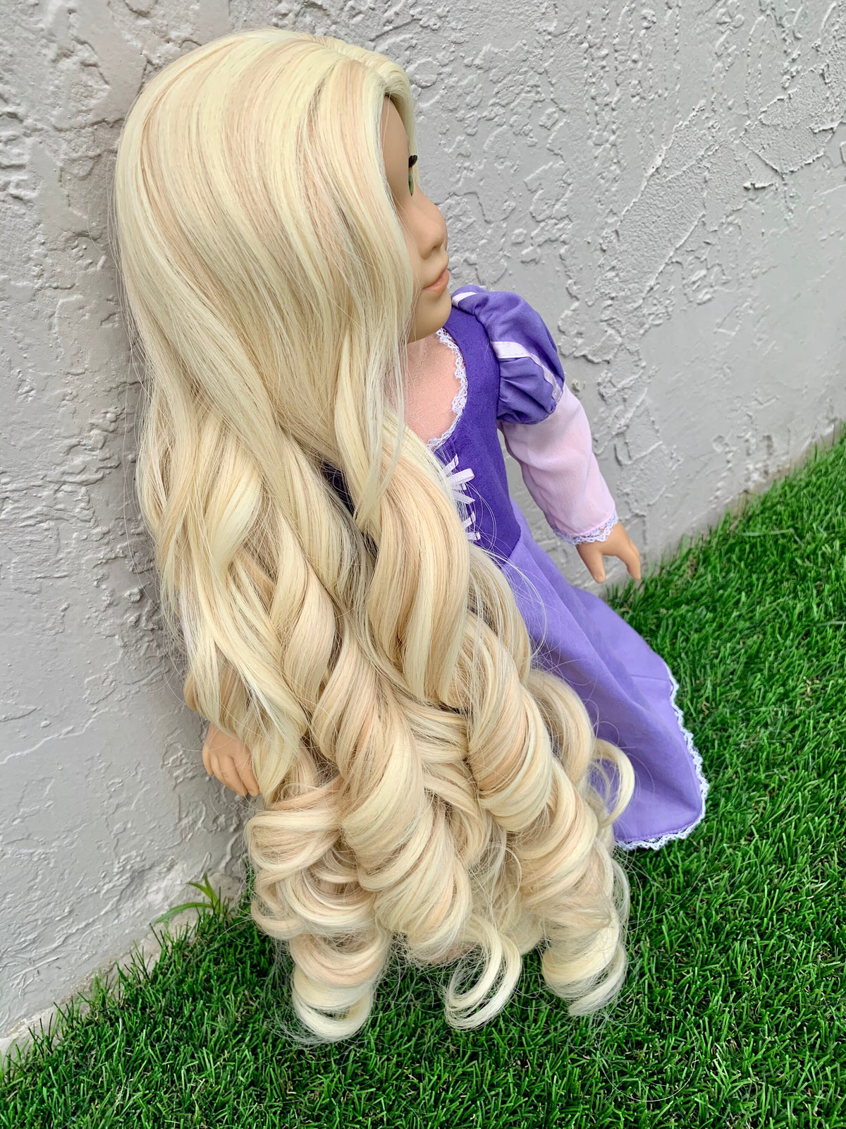 Custom doll wig for 18" American Girl Dolls -Heat & Tangle Resistant - fits 10-11" size of 18" dolls OG Blythe BJD Gotz dark Rapunzel