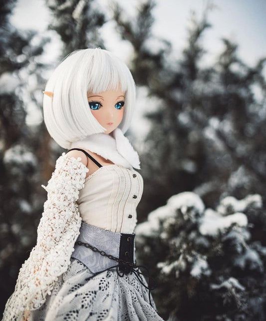 Custom doll Wig for Smart Dolls- Heat Safe - Tangle Resistant- 8.5" head size of Bjd, SD, Dollfie Dream dolls   white bob bangs